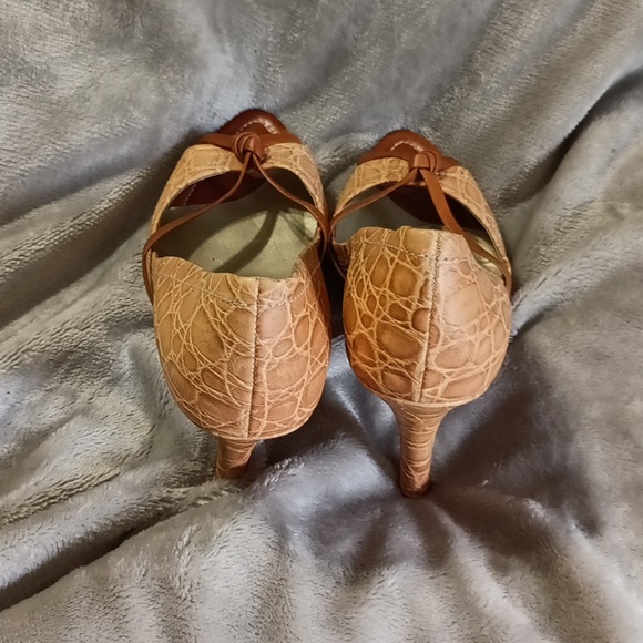 Furla Embossed Italian Leather Heels - Picture 4 of 14